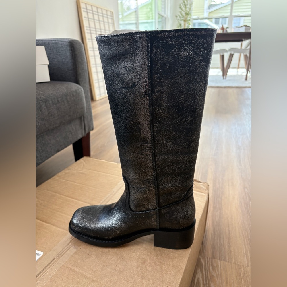 Frye Antique Silver Leather Heeled Boots - Picture 2 of 7